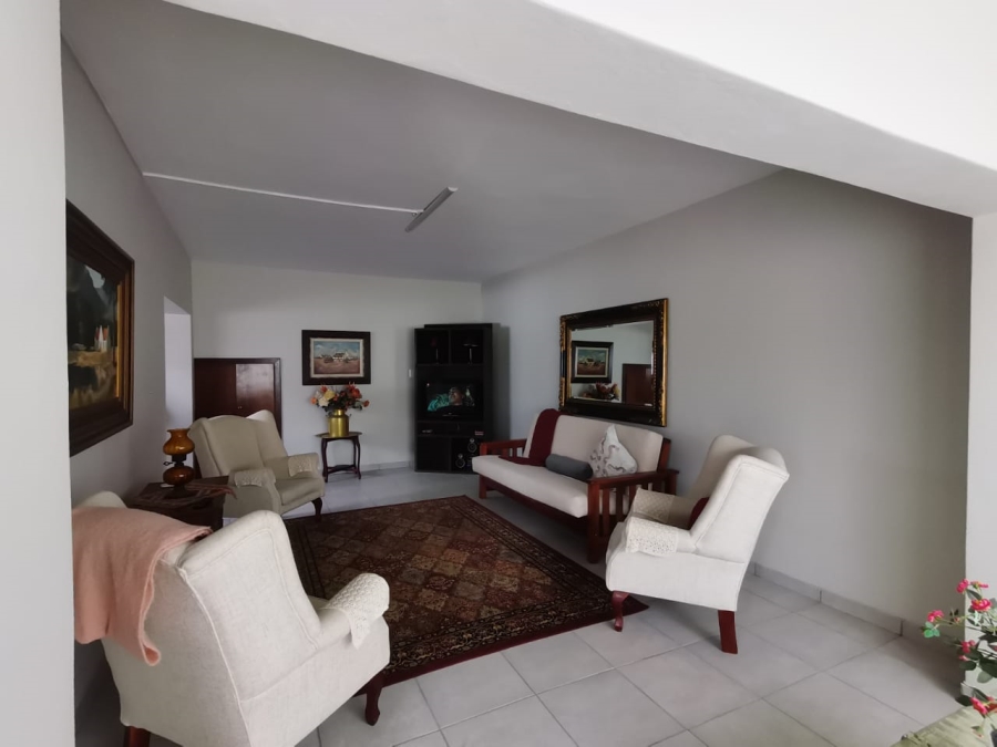 7 Bedroom Property for Sale in Hartenbos Central Western Cape